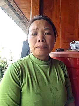 Snapshot of miomio-12 chatting on March 1, 2026, 4:45 am miomio-12 online show from March 1, 2026, 4:45 am