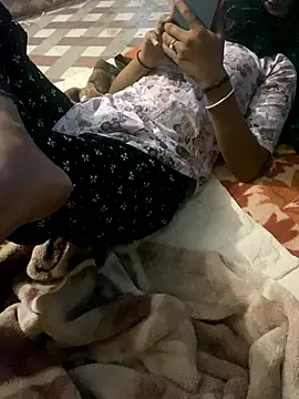 Indianhotgirl9 online show from October 9, 2025, 5:24 pm