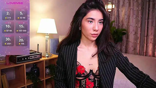 Snapshot of YokoKoko_ chatting on November 18, 2025, 6:06 am YokoKoko online show from November 18, 2025, 6:06 am