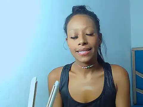 Snapshot of monserrath_bitch_naughty chatting on November 25, 2025, 4:24 am monserrath bitch naughty online show from November 25, 2025, 4:24 am