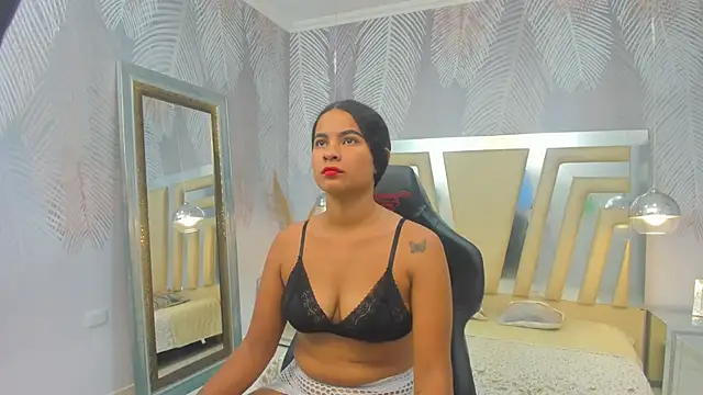 VanesaFox online show from October 15, 2025, 11:51 am