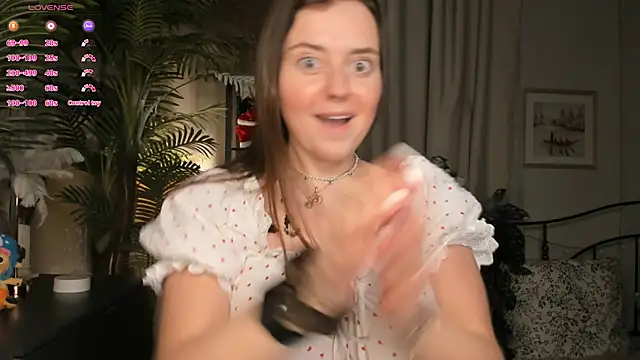 ThelmaJusto online show from March 15, 2026, 4:03 pm