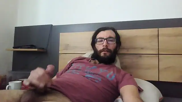 Snapshot of Arbneh69 chatting on February 15, 2026, 1:43 pm Arbneh69 online show from February 15, 2026, 1:43 pm