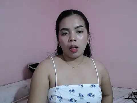 sexyloveee online show from November 7, 2025, 10:31 am