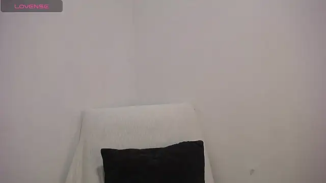 Snapshot of Keyli_sweet chatting on November 7, 2025, 9:08 pm Keyli sweet online show from November 7, 2025, 9:08 pm