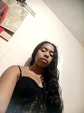 Amayavaldes online show from November 8, 2025, 1:20 am