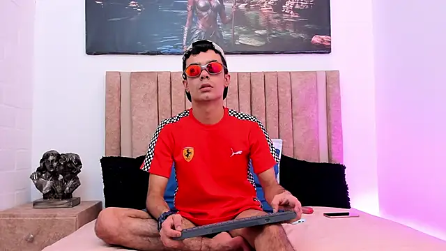 Snapshot of Timothe_Evans chatting on November 12, 2025, 7:40 pm Timothe Evans online show from November 12, 2025, 7:40 pm