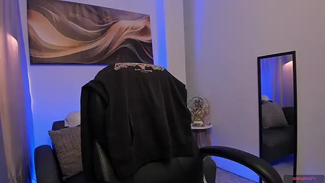 Leoo Miller online show from February 19, 2026, 4:09 am