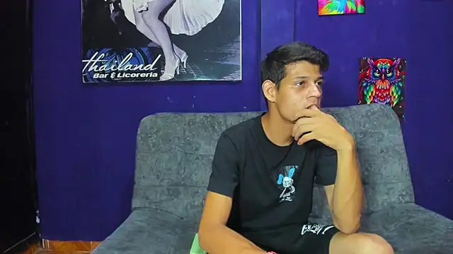 Latinprincedemons online show from October 6, 2025, 5:19 am