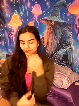 MissHazelnut online show from November 25, 2025, 7:03 pm