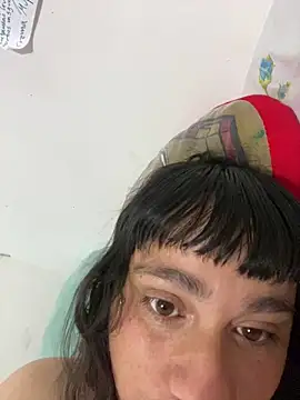 gatitaplop online show from November 30, 2025, 3:18 am