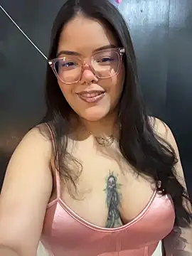 Snapshot of GabrielleMarsh1 chatting on November 15, 2025, 3:10 am GabrielleMarsh1 online show from November 15, 2025, 3:10 am