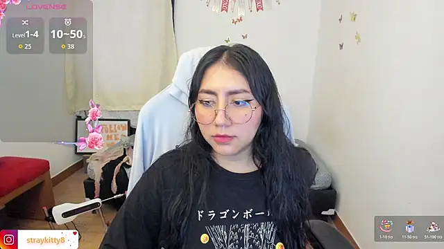 Snapshot of LoveLyy- chatting on November 4, 2025, 2:21 pm LoveLyy- online show from November 4, 2025, 2:21 pm