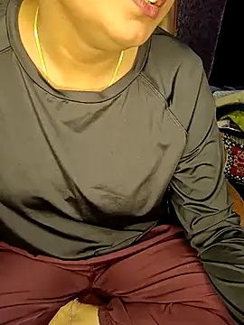 Kittibhabhi-9 online show from October 12, 2025, 5:42 am