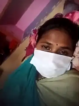 Eswar77 online show from October 22, 2025, 5:12 pm