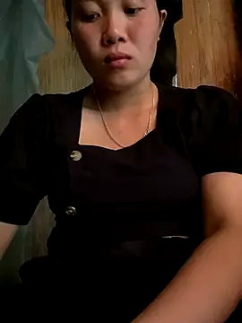 Snapshot of Pii_x chatting on October 11, 2025, 7:53 am Pii x online show from October 11, 2025, 7:53 am