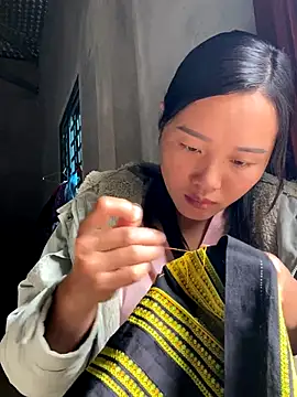 Snapshot of Pii_x chatting on October 26, 2025, 1:28 am Pii x online show from October 26, 2025, 1:28 am