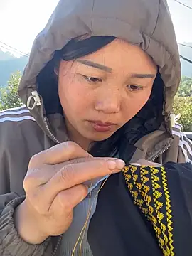 Snapshot of Pii_x chatting on November 29, 2025, 7:41 am Pii x online show from November 29, 2025, 7:41 am