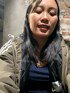 Snapshot of Pii_x chatting on November 4, 2025, 2:15 am Pii x online show from November 4, 2025, 2:15 am