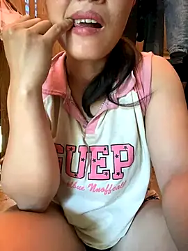 Snapshot of Pii_x chatting on October 13, 2025, 12:12 am Pii x online show from October 13, 2025, 12:12 am