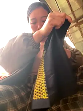 Snapshot of Pii_x chatting on December 2, 2025, 12:44 am Pii x online show from December 2, 2025, 12:44 am