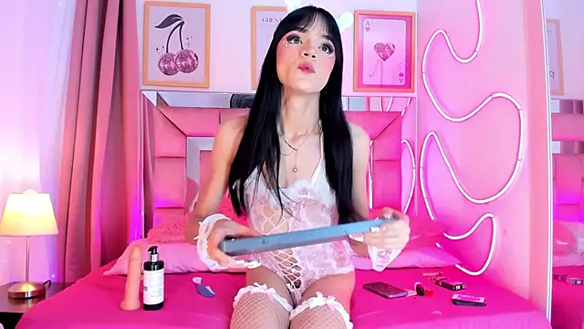 Snapshot of Nefera_Noxx chatting on November 2, 2025, 4:50 am Nefera Noxx online show from November 2, 2025, 4:50 am