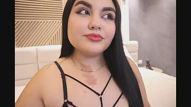 Snapshot of AshNoire_ chatting on October 12, 2025, 7:32 am AshNoire  online show from October 12, 2025, 7:32 am