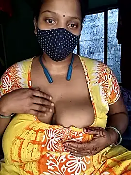 Snapshot of Shiyalsen chatting on November 22, 2025, 12:54 am Shiyalsen online show from November 22, 2025, 12:54 am