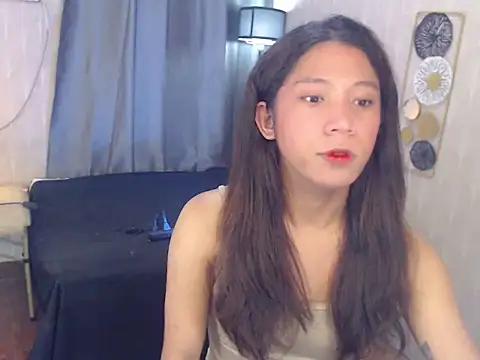 Snapshot of Seductive_nathalie chatting on December 3, 2025, 3:29 am Seductive nathalie online show from December 3, 2025, 3:29 am