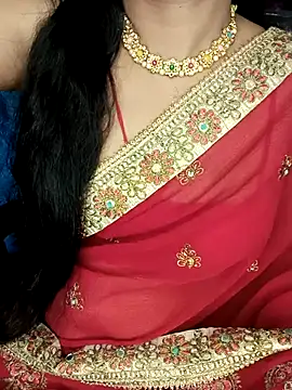 Snapshot of Rashmi_011 chatting on June 4, 2026, 12:48 am Rashmi 011 online show from June 4, 2026, 12:48 am