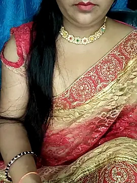 Snapshot of Rashmi_011 chatting on May 15, 2026, 11:58 pm Rashmi 011 online show from May 15, 2026, 11:58 pm