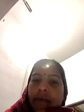 Sapnahot34 online show from December 21, 2025, 2:46 am