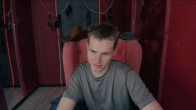 Snapshot of Hector_Spector chatting on November 11, 2025, 11:49 am Hector Spector online show from November 11, 2025, 11:49 am