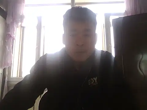 Snapshot of Lp105lk chatting on October 13, 2025, 3:41 am Lp105lk online show from October 13, 2025, 3:41 am