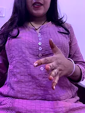 Snapshot of bindiyarani01 chatting on October 14, 2025, 1:01 pm bindiyarani01 online show from October 14, 2025, 1:01 pm