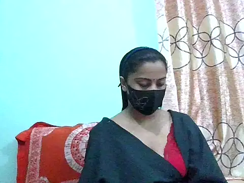 Snapshot of daisy-03 chatting on December 5, 2025, 12:15 pm daisy-03 online show from December 5, 2025, 12:15 pm