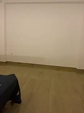 Snapshot of Monica__Bellucci__ chatting on November 28, 2025, 1:44 pm Monica Bellucci online show from November 28, 2025, 1:44 pm