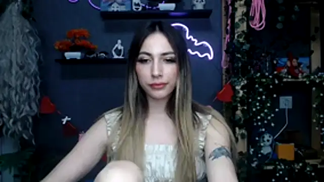 Walleriana online show from November 1, 2025, 2:33 pm