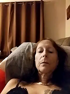 Spicylady1234 online show from December 19, 2025, 1:53 am