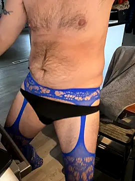 smkbustr online show from October 30, 2025, 8:06 pm