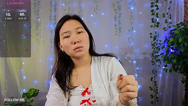 Yoon Mii online show from October 12, 2025, 7:21 am