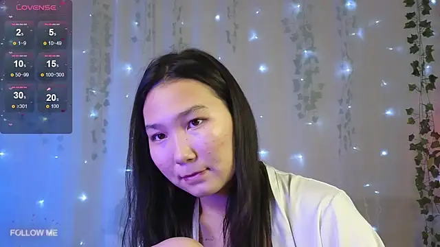 Yoon Mii online show from October 13, 2025, 12:29 pm