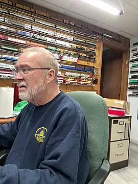 Jcaspen online show from April 21, 2026, 12:56 pm