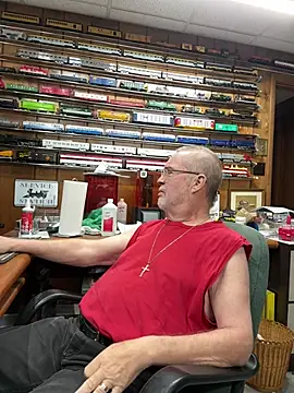 Jcaspen online show from April 28, 2026, 12:53 pm