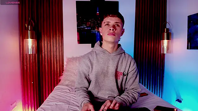 Snapshot of JackFrosst chatting on November 15, 2025, 12:09 pm JackFrosst online show from November 15, 2025, 12:09 pm