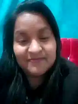 Snapshot of lucia00xx chatting on November 5, 2025, 11:52 pm lucia00xx online show from November 5, 2025, 11:52 pm