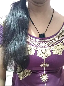 anjali2351 online show from April 24, 2026, 6:04 am