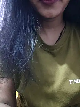 anjali2351 online show from April 19, 2026, 5:58 pm