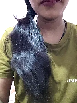 anjali2351 online show from April 22, 2026, 6:36 pm