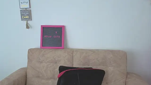 Snapshot of hollycute__ chatting on December 18, 2025, 7:07 pm hollycute online show from December 18, 2025, 7:07 pm